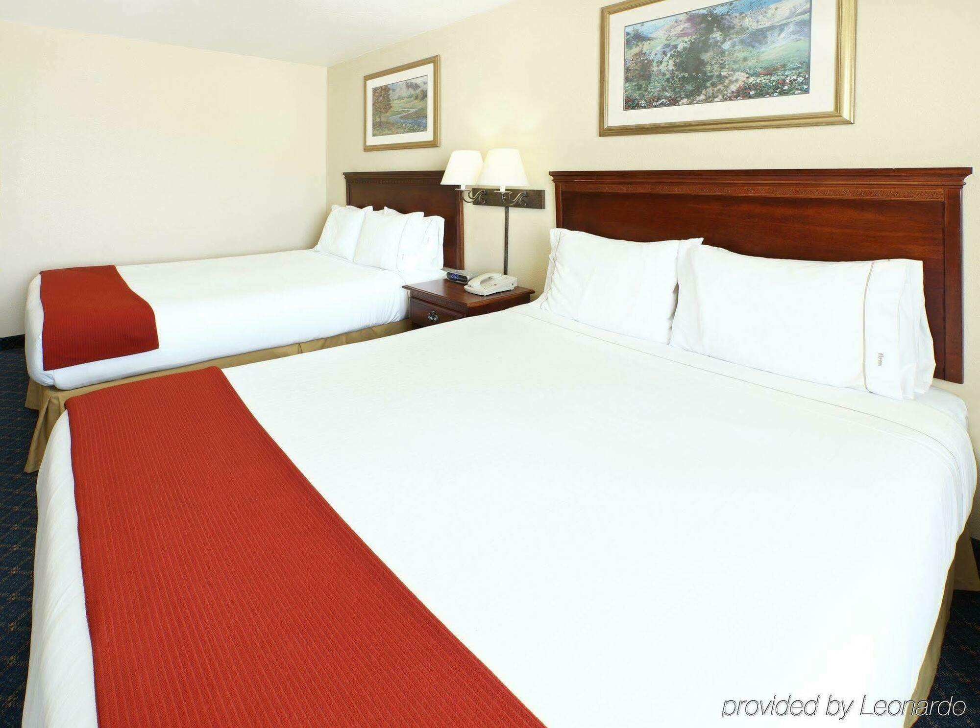 Holiday Inn Express Hotels & Suites Mountain Home By Ihg Δωμάτιο φωτογραφία
